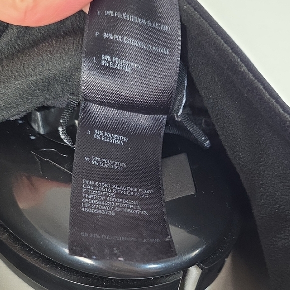 The North Face Black Softshell Jacket – Men’s S/P - Picture 6 of 10